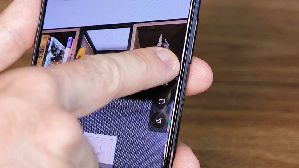 Imagem mostrando o botão de posições favoritas da câmera do ZenFone 7
