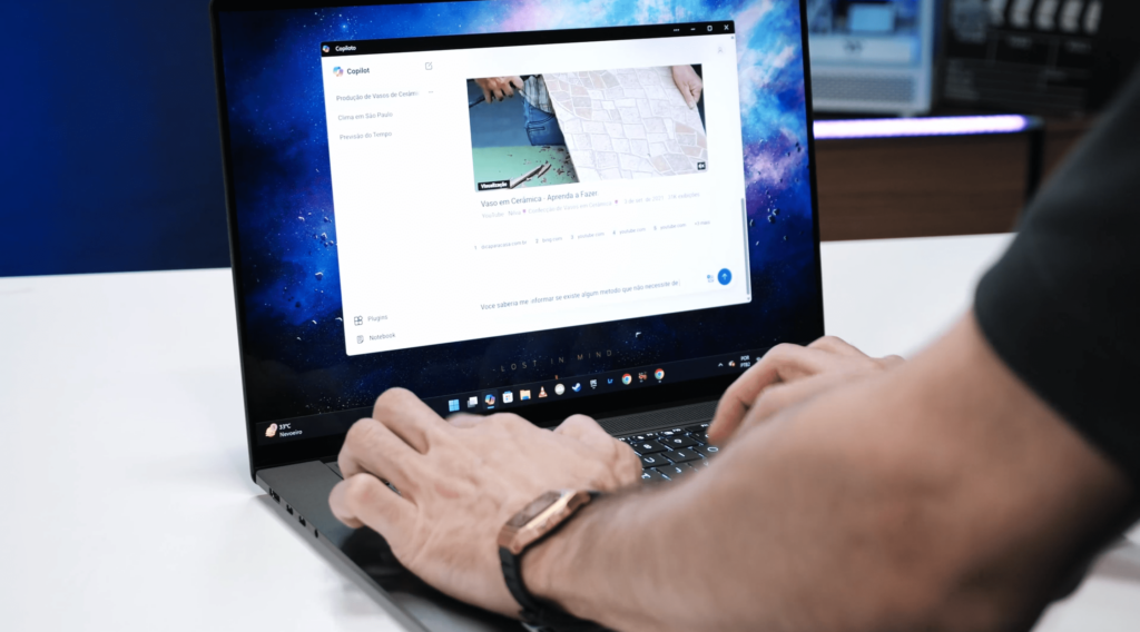 ASUS ZENBOOK S 16 